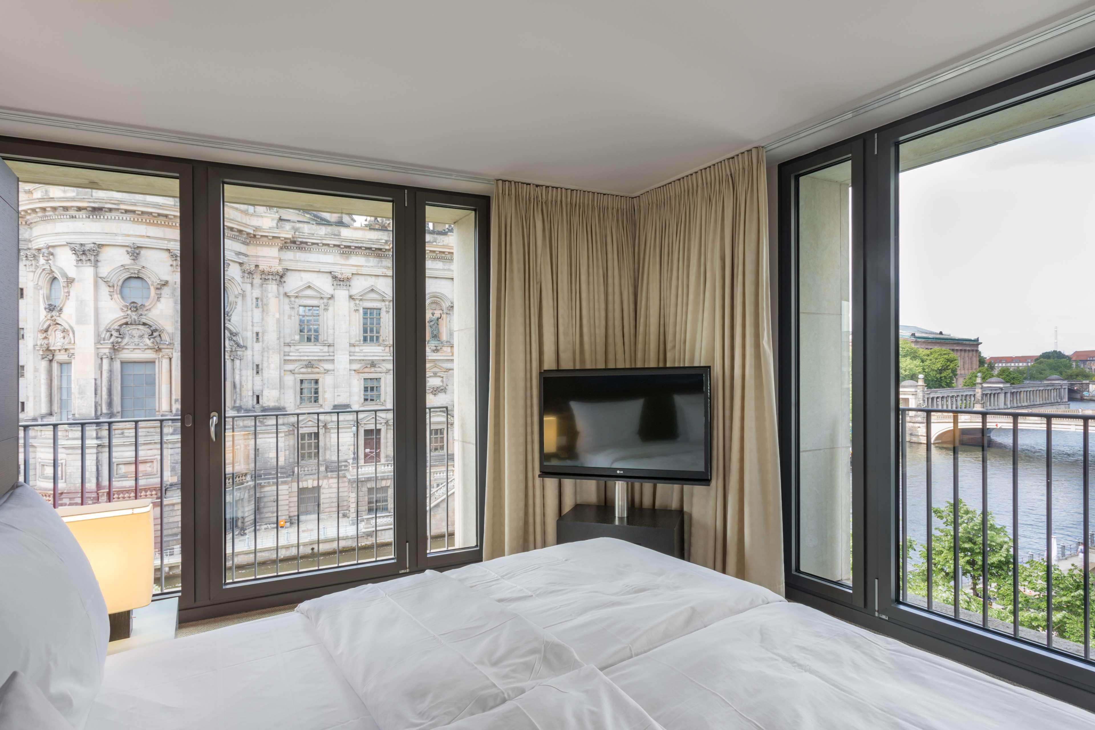 Radisson Blu Hotel, Hotel 5*