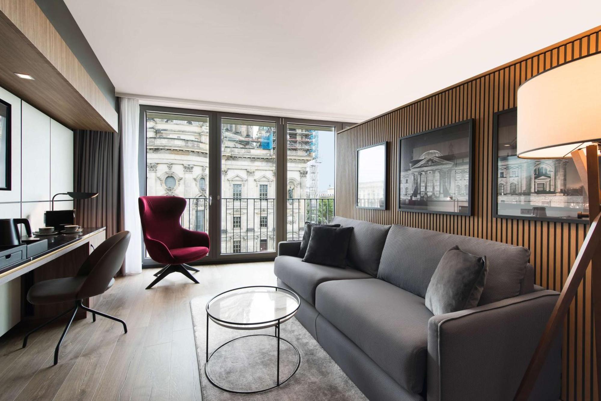 Hotel Radisson Blu Hotel, 5*