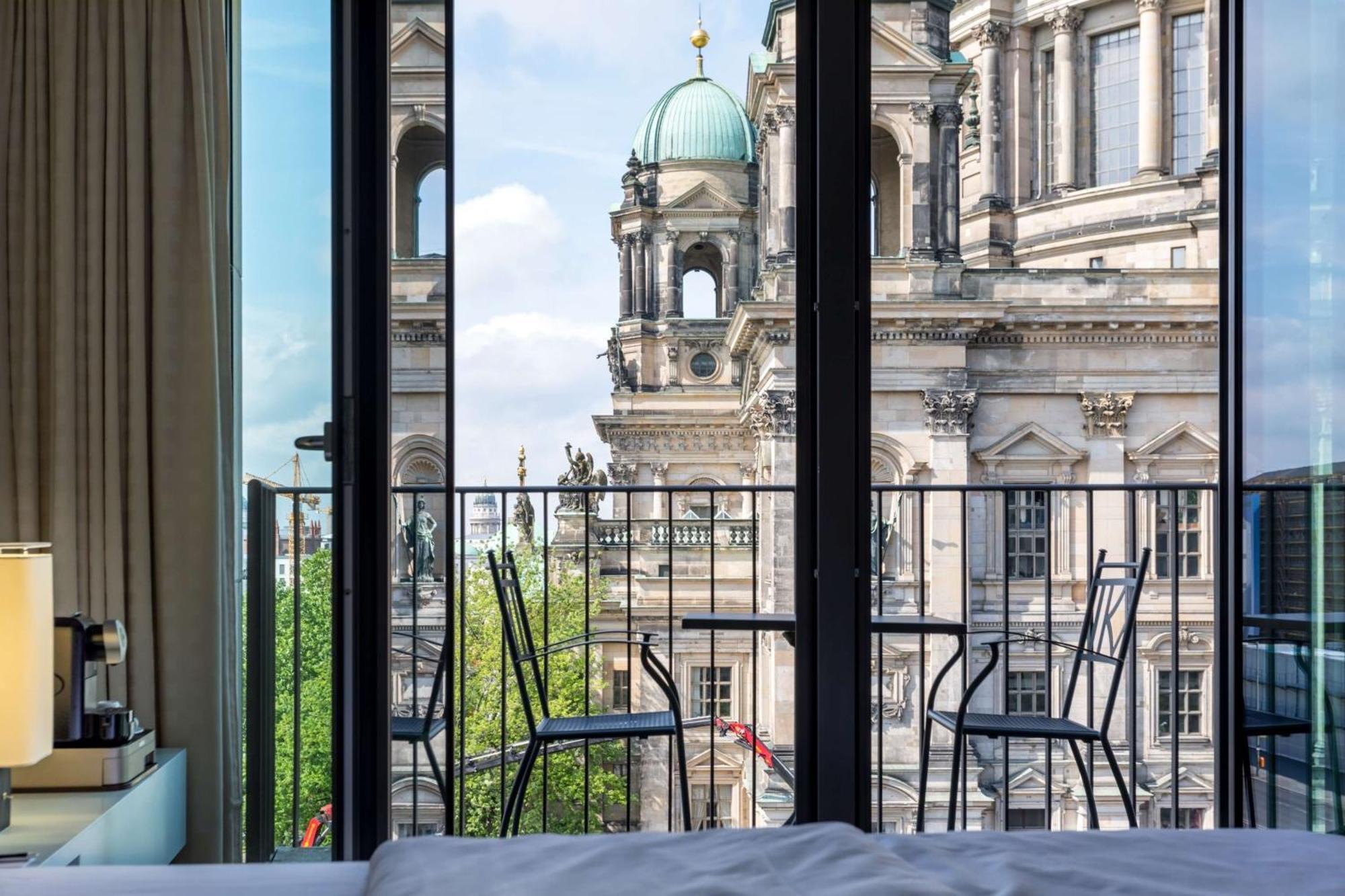 Radisson Blu Hotel, 5*