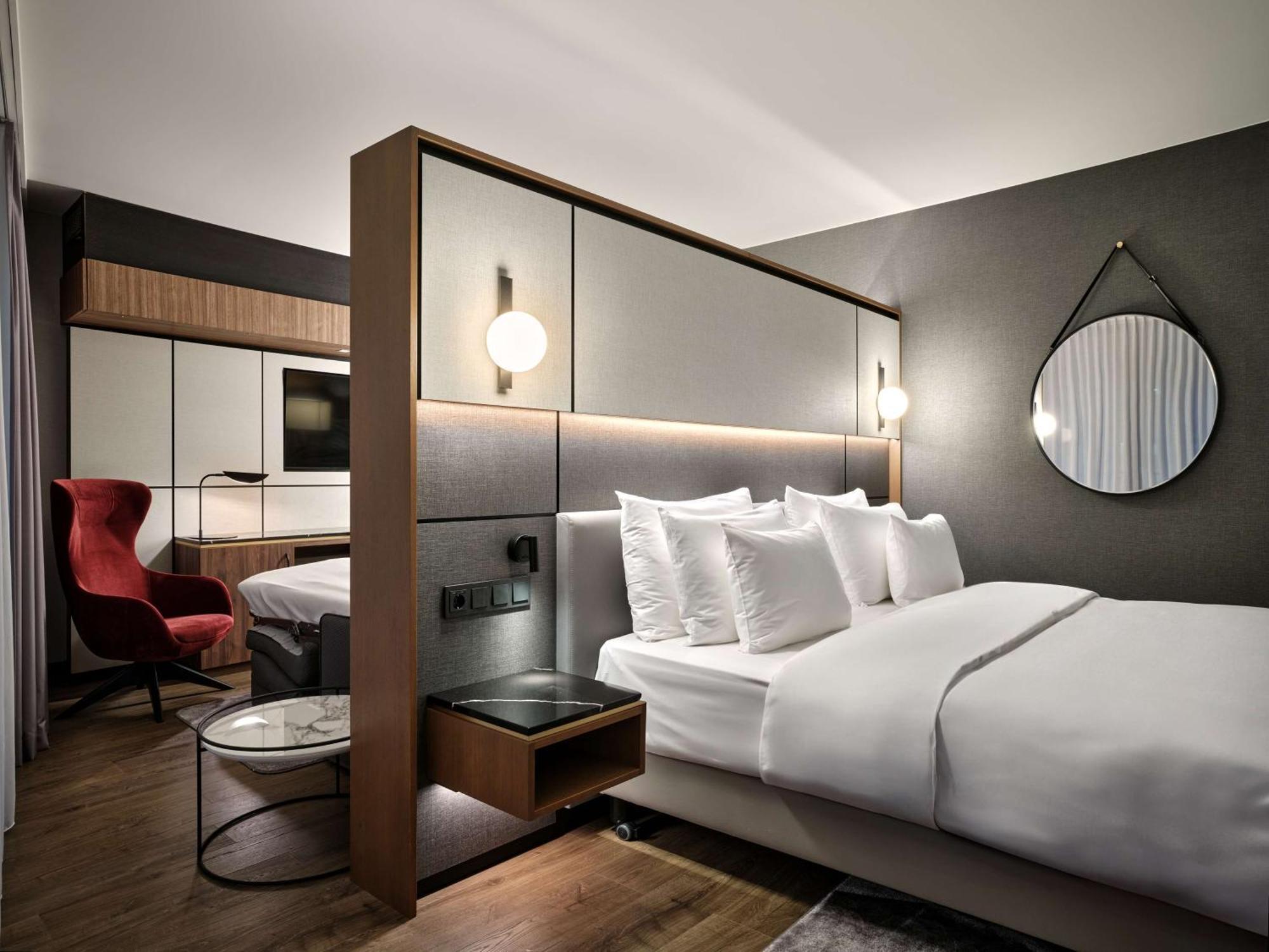 Hotel Radisson Blu Hotel, 5*