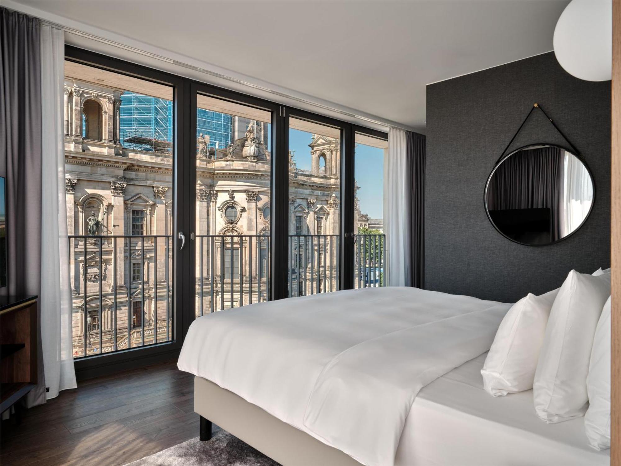 Radisson Blu Hotel,